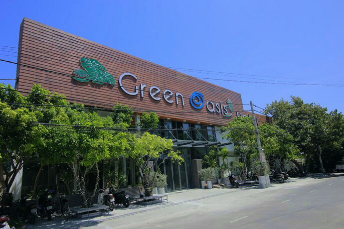 Green Oasis Hotel Tuy Hoa
